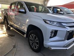 ميتسوبيشي L200